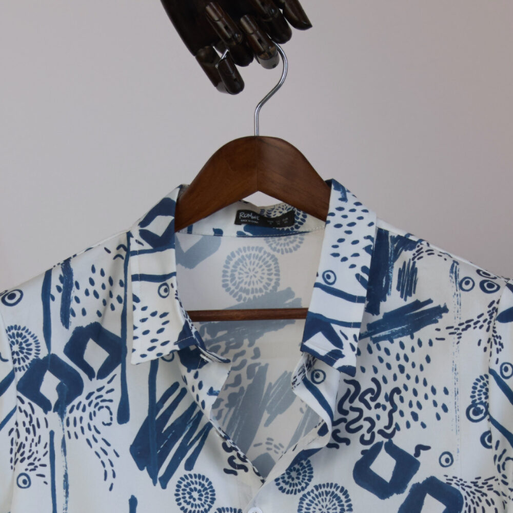 Romwe Vintage Shirt(L)