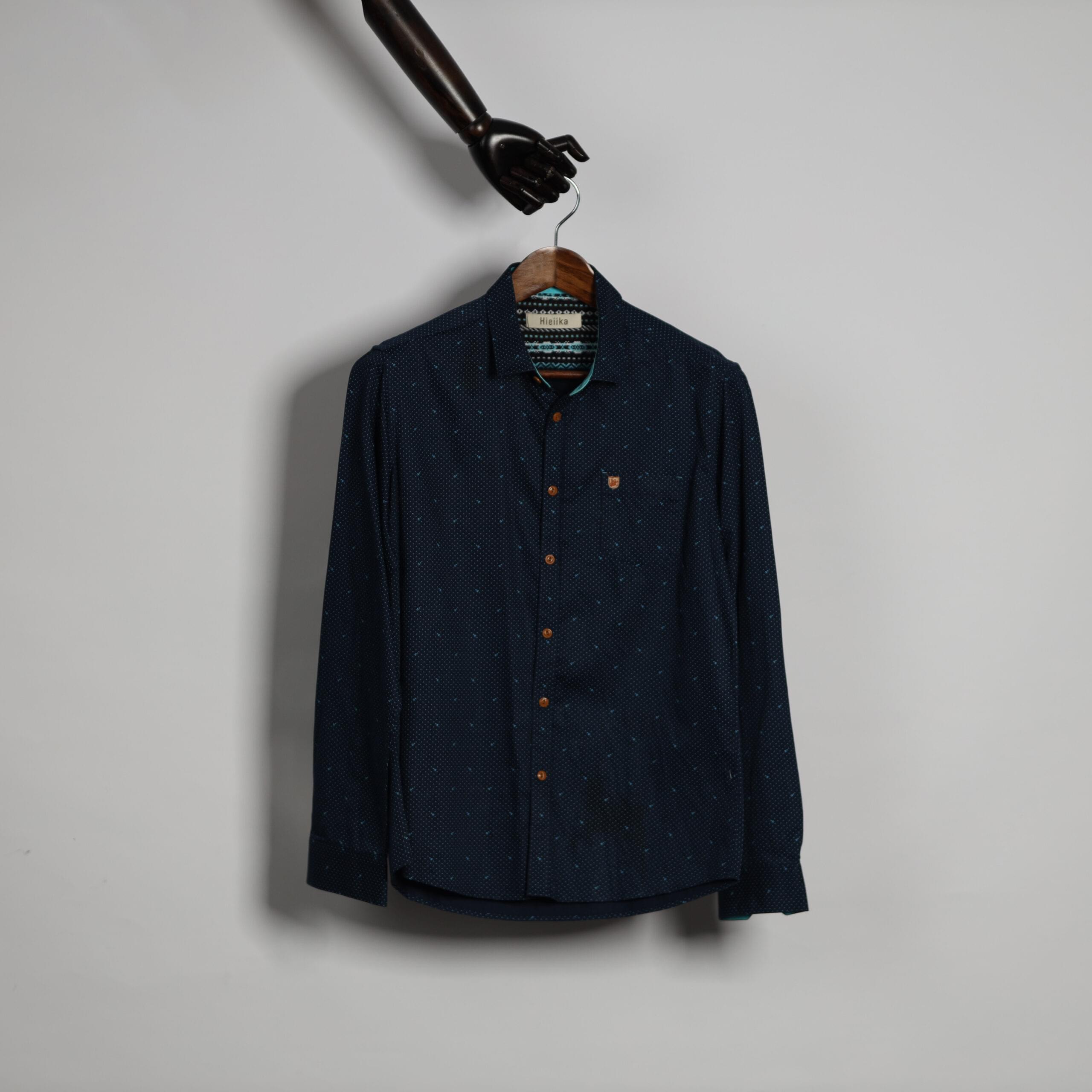 Heiika Shirt (L)